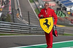 Análise: Os sete fatos que levaram a Ferrari à crise sem fim na F1