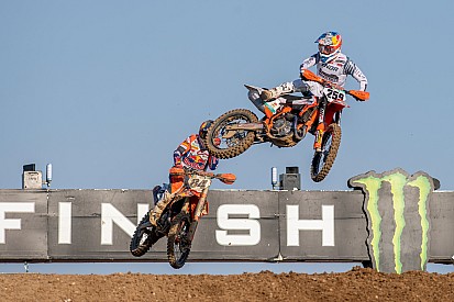 MXGP China: Coldenhoff wint eerste manche voor Herlings
