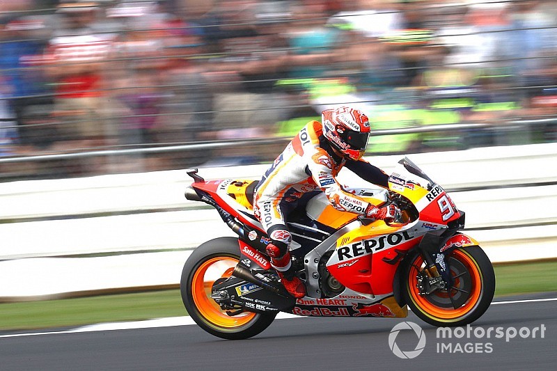Test MotoGP Misano: Marquez cade, ma comanda alle 11