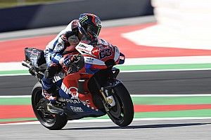 Bagnaia se lleva el GP virtual de MotoGP en Austria; Márquez y Rossi, fuera del podio