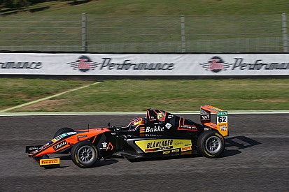 Mugello, Gara 2: Dennis Hauger si prende la meritata vittoria