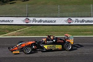 Mugello, Gara 2: Dennis Hauger si prende la meritata vittoria