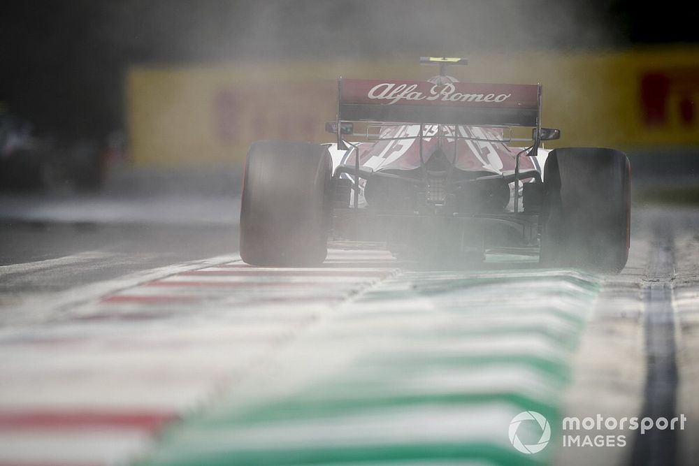 F1, GP d'Ungheria: track limits aggiunti in una terza curva!
