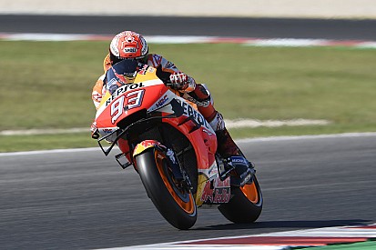 Marquez blijft Viñales voor in warm-up, Rossi tiende
