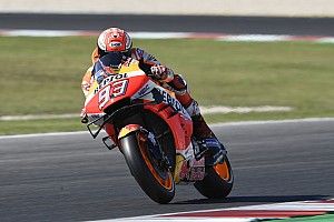 Marquez blijft Viñales voor in warm-up, Rossi tiende