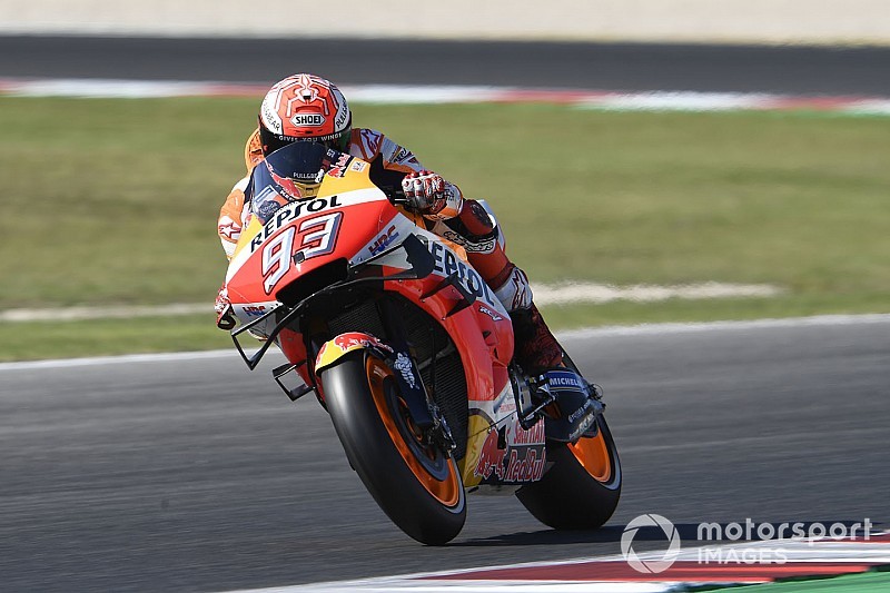 Marquez blijft Viñales voor in warm-up, Rossi tiende