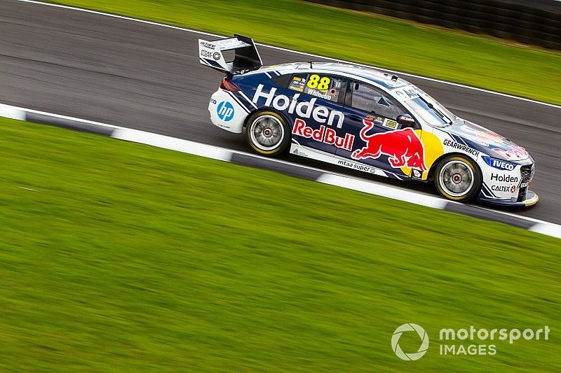 Pukekohe Supercars: Whincup takes first season pole