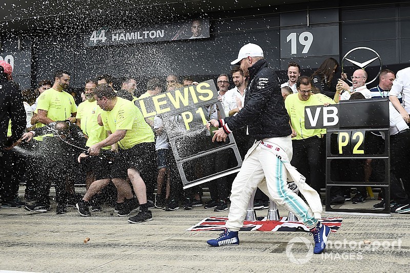 Bottas szerint minden a kezében volt, hogy megnyerje a Brit Nagydíjat