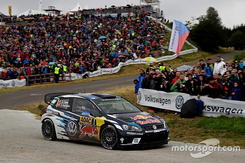 WRC Jerman: Ogier perbesar keunggulan atas Mikkelsen sementara Tanak harus berhenti
