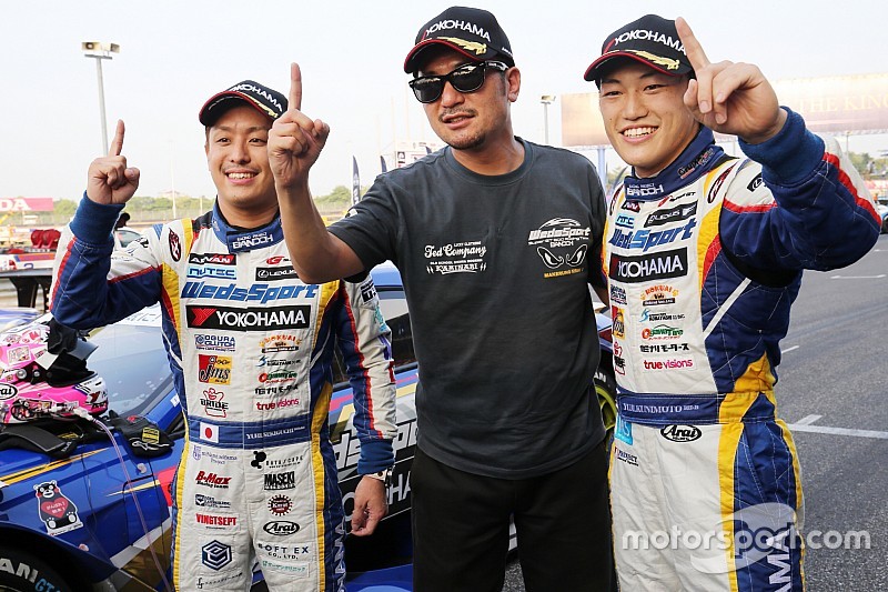 関口/国本組LEXUS RC Fが圧巻のポール・トゥ・ウィンで初優勝!
