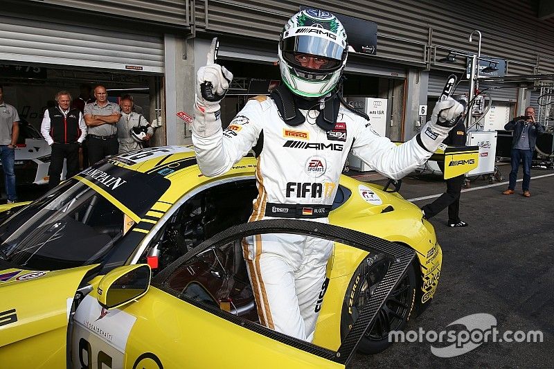 Polesitter: #86 AMG-Team HTP Motorsport, Mercedes-AMG GT3: Maximilian Götz