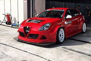 Ecco la Giulietta TCR in rosso Alfa Romeo!