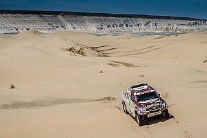 Al Attiyah gana en Kazajistán y es el nuevo líder del Mundial de Cross Country