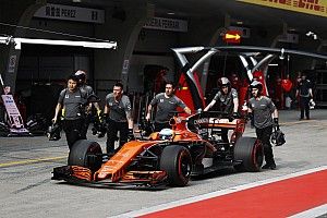 A Toro Rosso ötletét viszi tovább autóján a McLaren