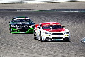 NASCAR-Euroserie in Hockenheim: Garcia und Kumpen siegen