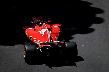 Horner: "Vettel perdió la cabeza por la tensión del momento"