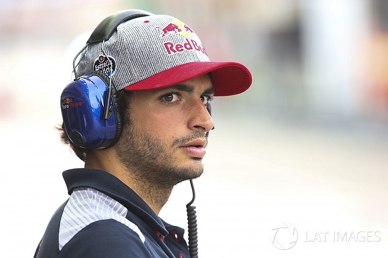 Renault quiere a Sainz para más de un año