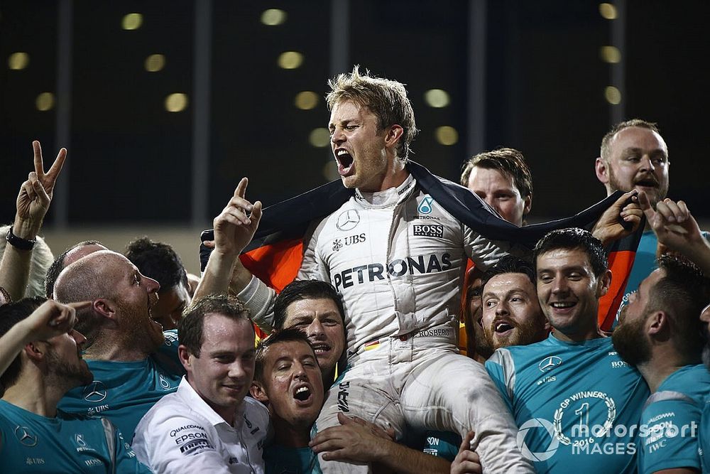 Nico Rosberg, Mercedes AMG F1 viert zijn wereldtitel