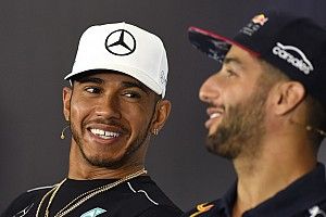 Hamilton : "Un privilège" de faire équipe avec Ricciardo
