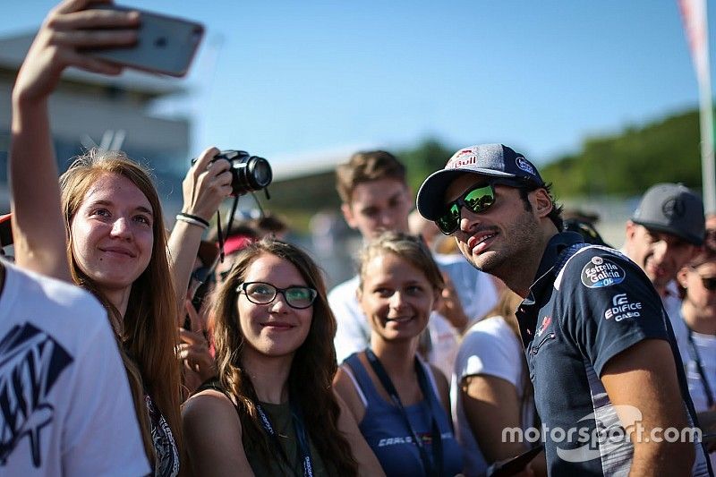 Carlos Sainz Jr., Scuderia Toro Rosso