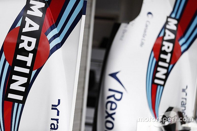 Fantasztikus Martini Porsche F1-es koncepciófestést készített egy designer