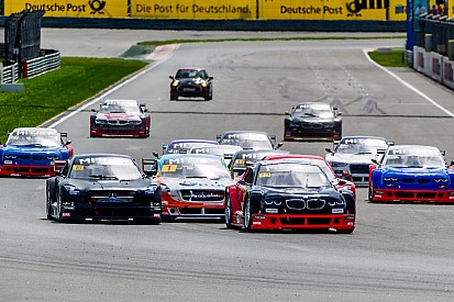 Нерсес Исаакян выиграл обе гонки Mitjet в рамках этапа DTM