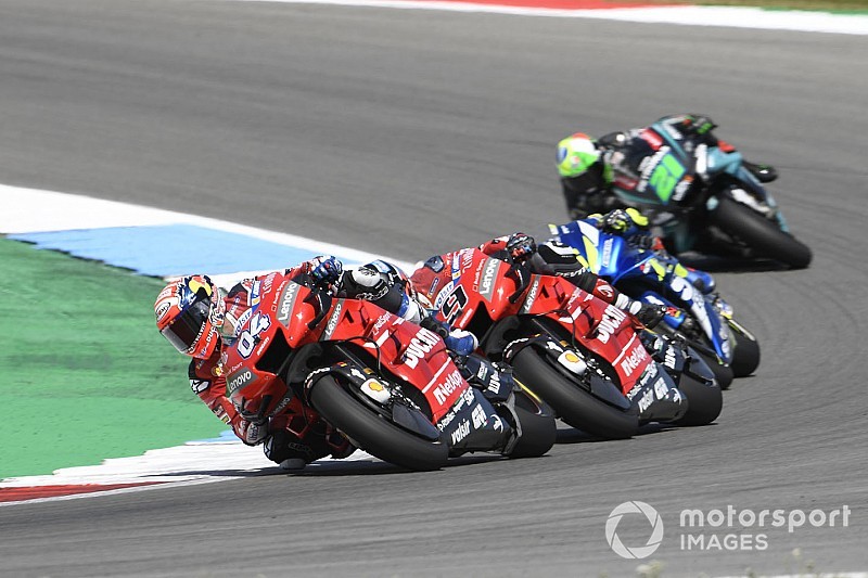 Dovizioso: "No solo Márquez será rival, también las Yamaha y las Suzuki"