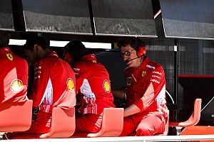 A Ferrari mégis Vettel büntetésének felülvizsgálatát kéri!