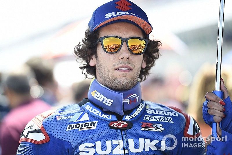 Rins: "Si supiera qué hay que hacer en clasificación, ya habría salido en primera fila"