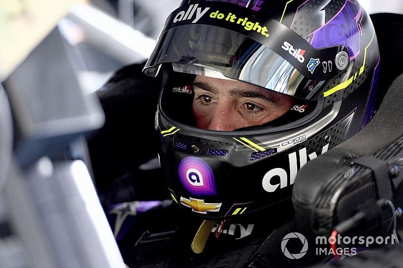 Jimmie Johnson not 'Chasing 8,' but will "lay it on the line"