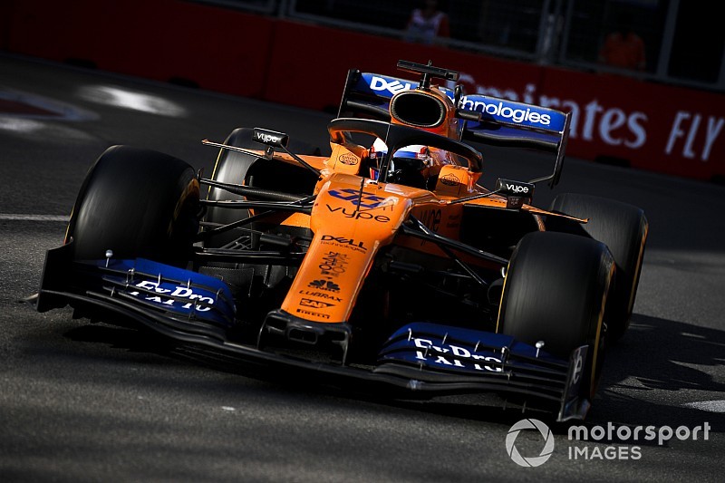 Sainz: "McLaren vergelijkt zichzelf niet met het middenveld"
