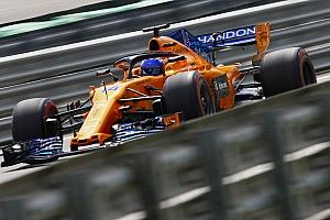 Alonso: Puan için kaotik bir yarışa ihtiyacımız var