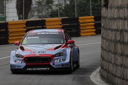 Tarquini a 2018-as WTCR-bajnok, Michelisz dobogóval zárta az évet