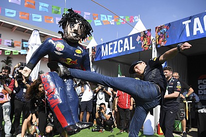 Verstappen estuvo a punto de pegar a alguien tras perder la pole en México