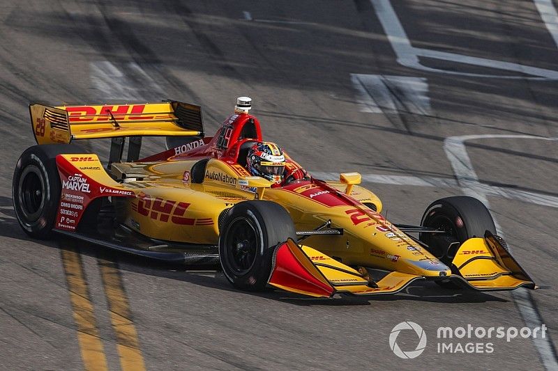 Hunter-Reay inicia al frente en Long Beach y O'Ward en 16°
