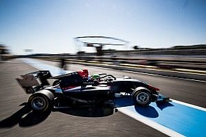 Pulcini lidera el primer día de test de F3 en Barcelona