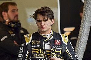 A Haas tesztpilótája sok segítséget kap nagyapjától, Emerson Fittipalditól