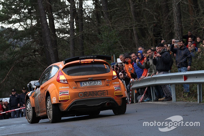 Targa Florio, PS7-8: Campedelli prova a riprendere Rossetti