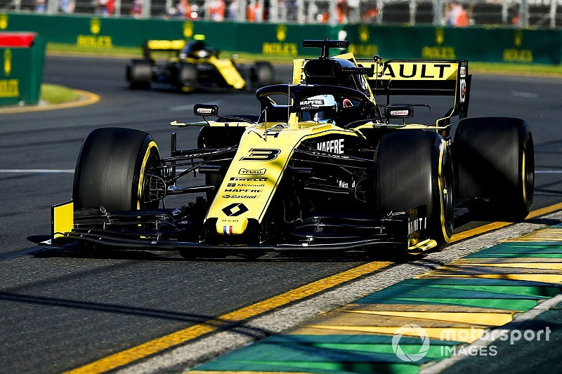 Teleurgesteld Renault moet 'kritisch op zichzelf zijn', weet Abiteboul