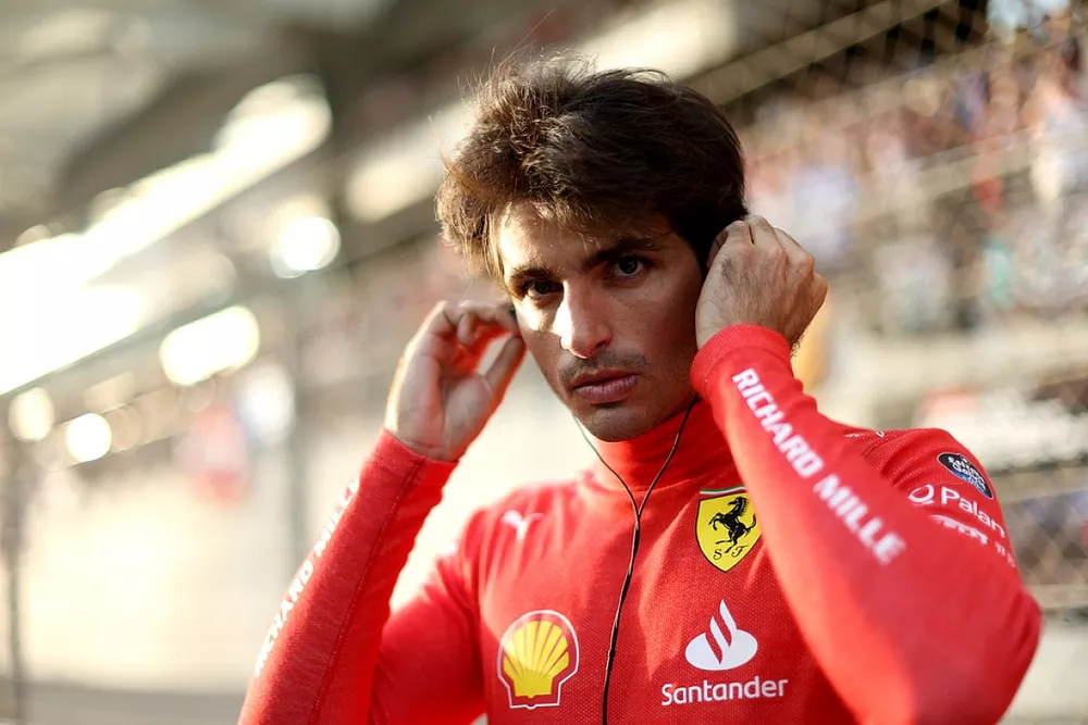 Carlos Sainz, Ferrari, on the grid