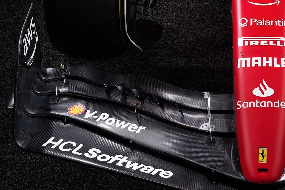 Ferrari SF-23. detalle aler&oacute;n delantero