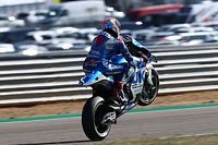 Ринс выиграл Гран При Арагона, Мир вышел в лидеры MotoGP