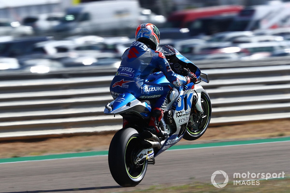 Ринс выиграл Гран При Арагона, Мир вышел в лидеры MotoGP