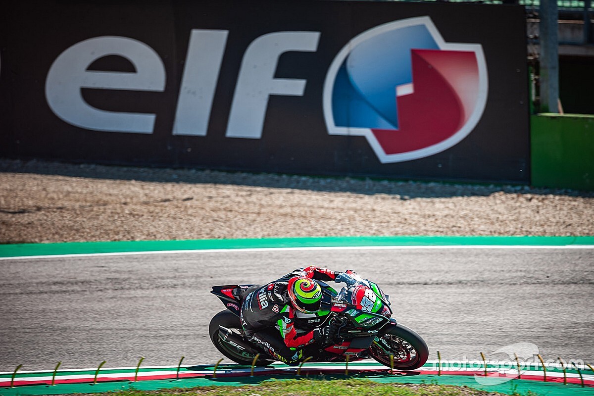 ELF CIV: Savadori trionfa in SBK e Perez Selfa in Moto3 a Imola