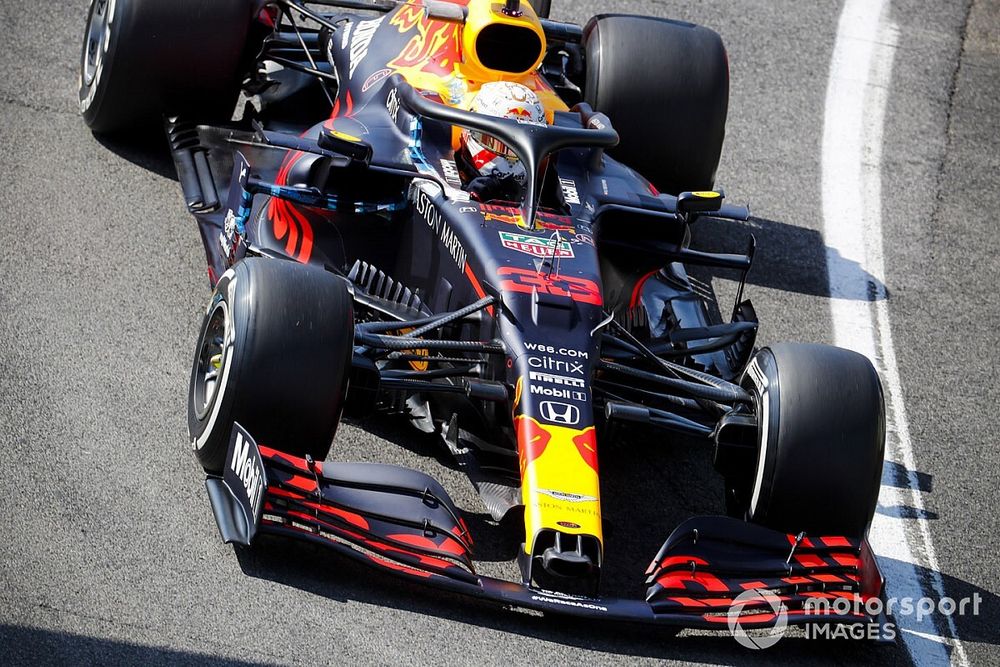 Verstappen, cuma gününden mutlu ayrıldı