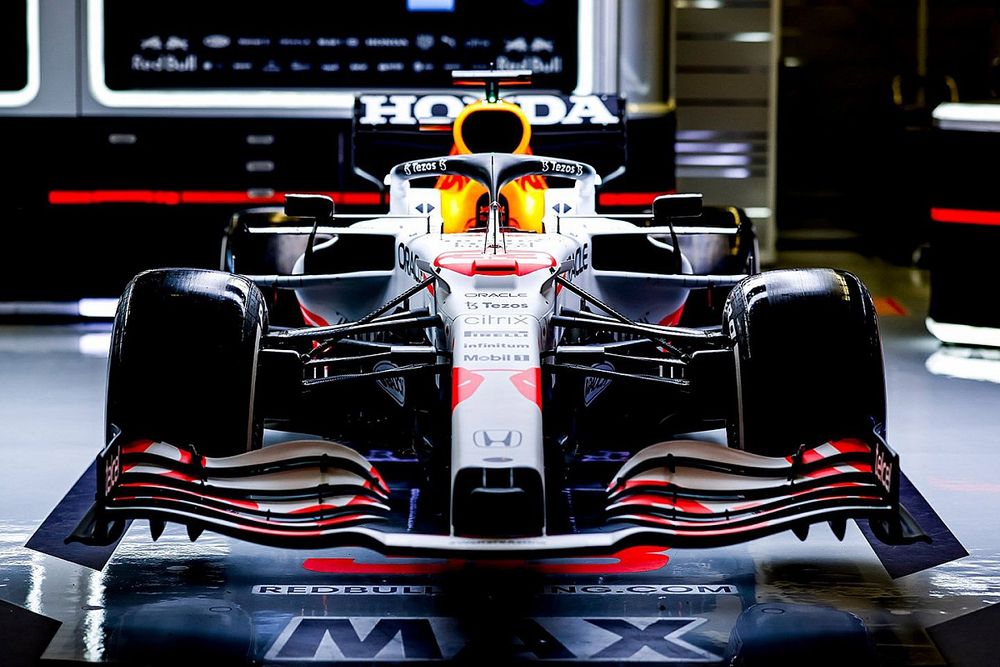 Red Bull, Türkiye Grand Prix'sinde yarışacağı renk düzeninin örtüsünü kaldırdı!