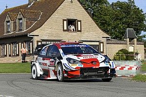 WRC, Rally Ypres, PS17: Ogier fora, Rovanpera vede il podio