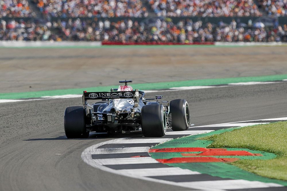 Ezért tartja túl szigorúnak Hamilton büntetését James Allison