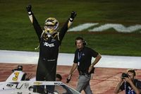 McLaughlin está "muy orgulloso" por su primera victoria en un óvalo