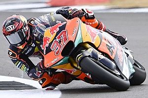 Hasil Kualifikasi Moto2 Inggris: Penantian Panjang Fernandez Terbayar